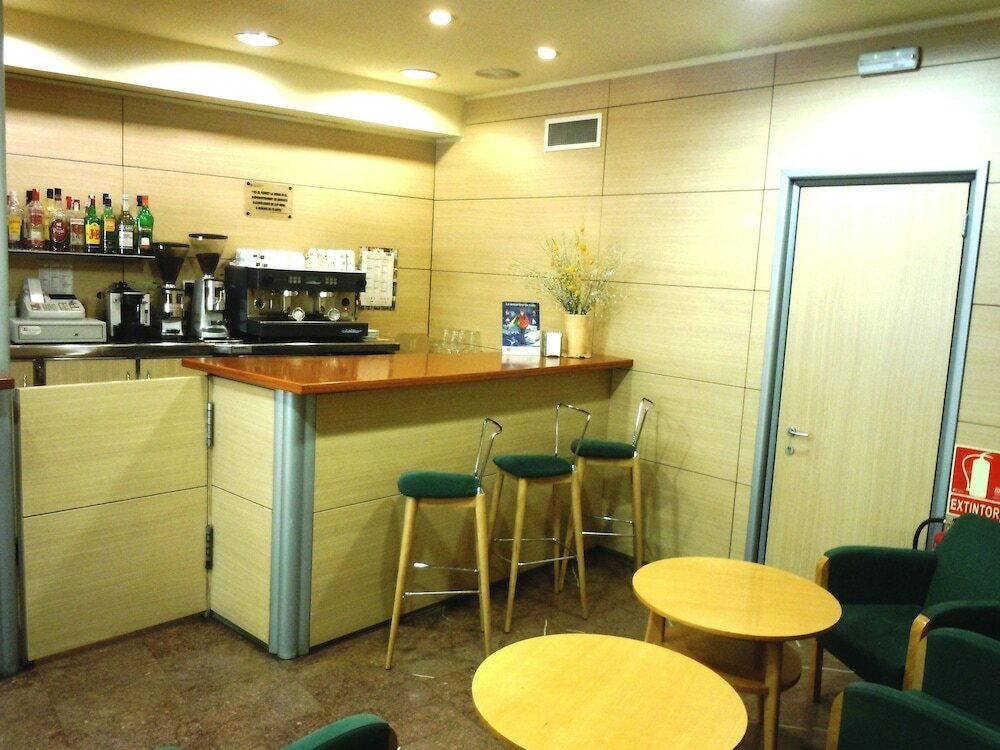 Фото Hotel Urogallo