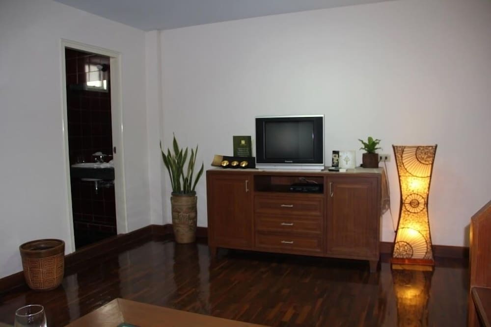 Фото Bs Court Boutique Residence