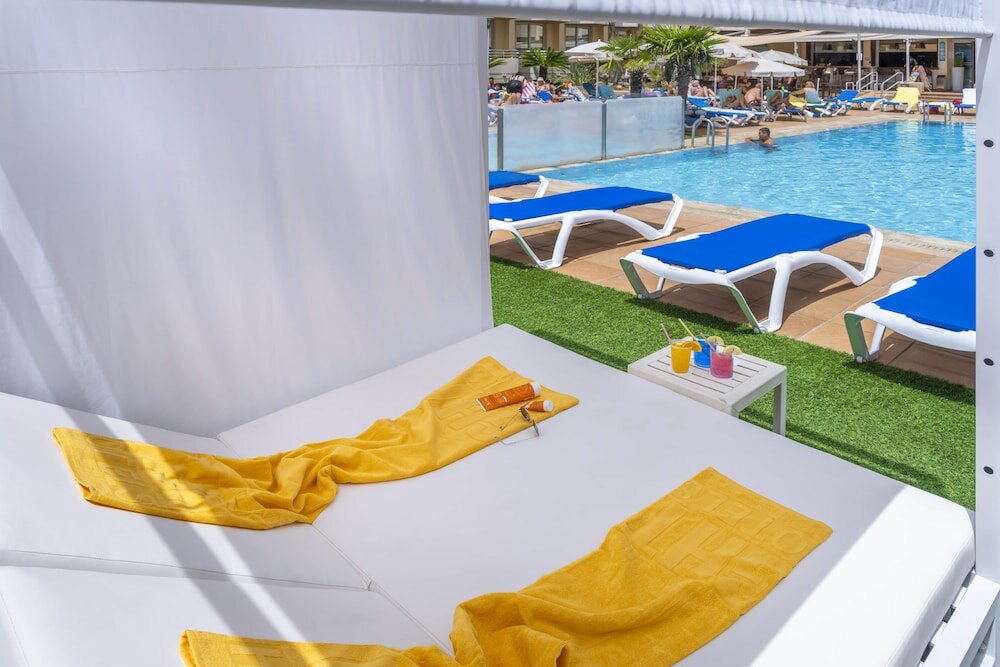 Фото Hotel Ght Oasis Tossa & SPA