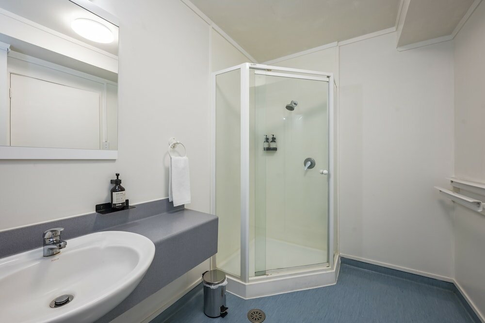 Фото Fenton Court Motel