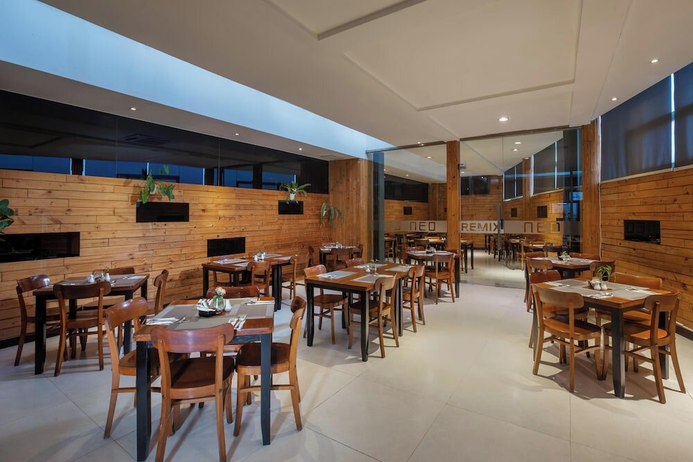 Фото Отель Neo Dipatiukur