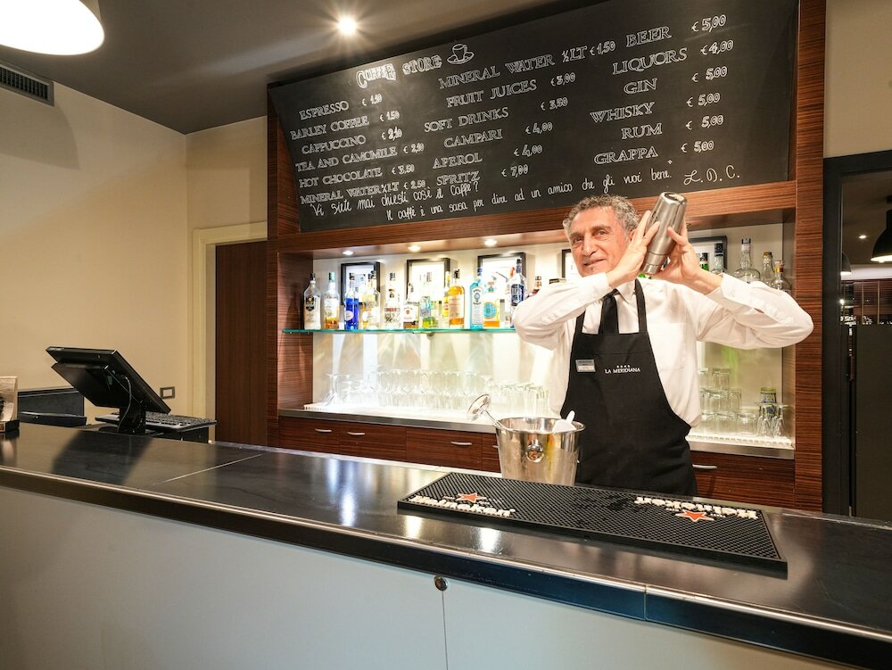 Фото La Meridiana Bleisure Hotel