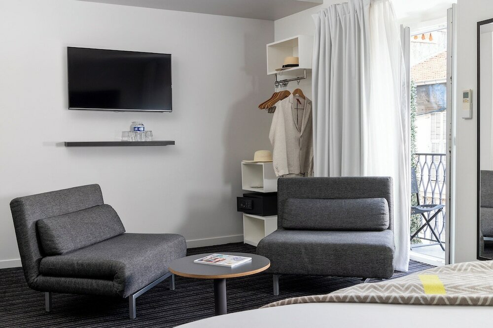 Фото Hôtel 64 Nice