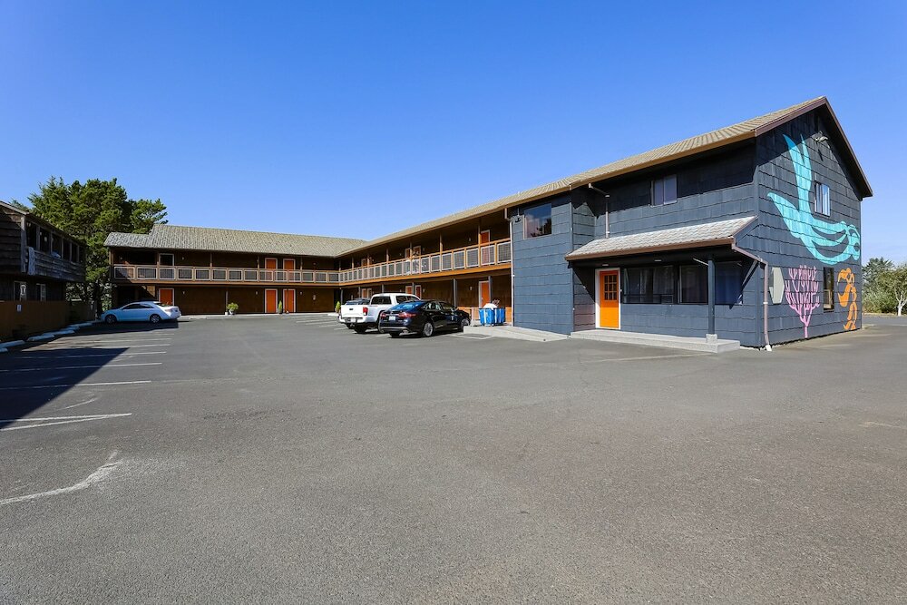 Фото Coast River Inn by Oyo Seaside