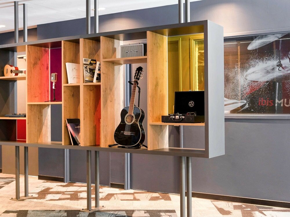 Фото ibis Lyon Caluire Cité Internationale