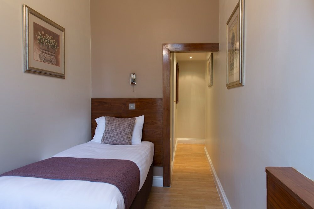 Фото Garden View Hotel