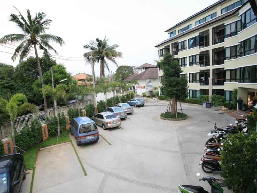 Фото The Xym Hotel