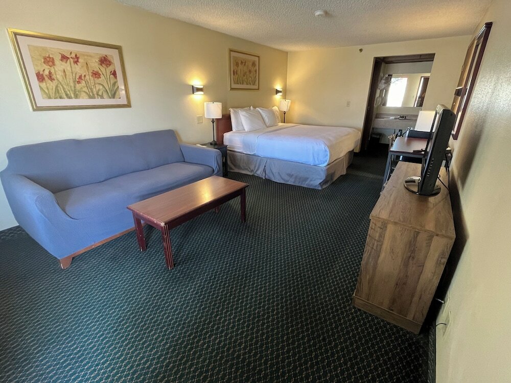 Фото National 9 Price