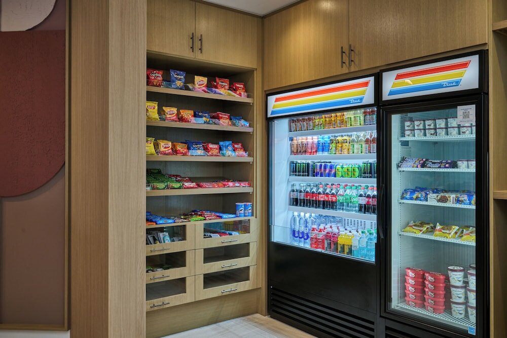 Фото DoubleTree by Hilton Fullerton