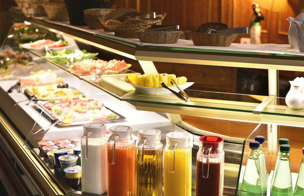 Фото Hotel Alexandra