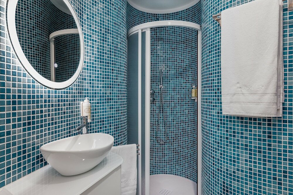 Фото In Porto Gallery Guesthouse