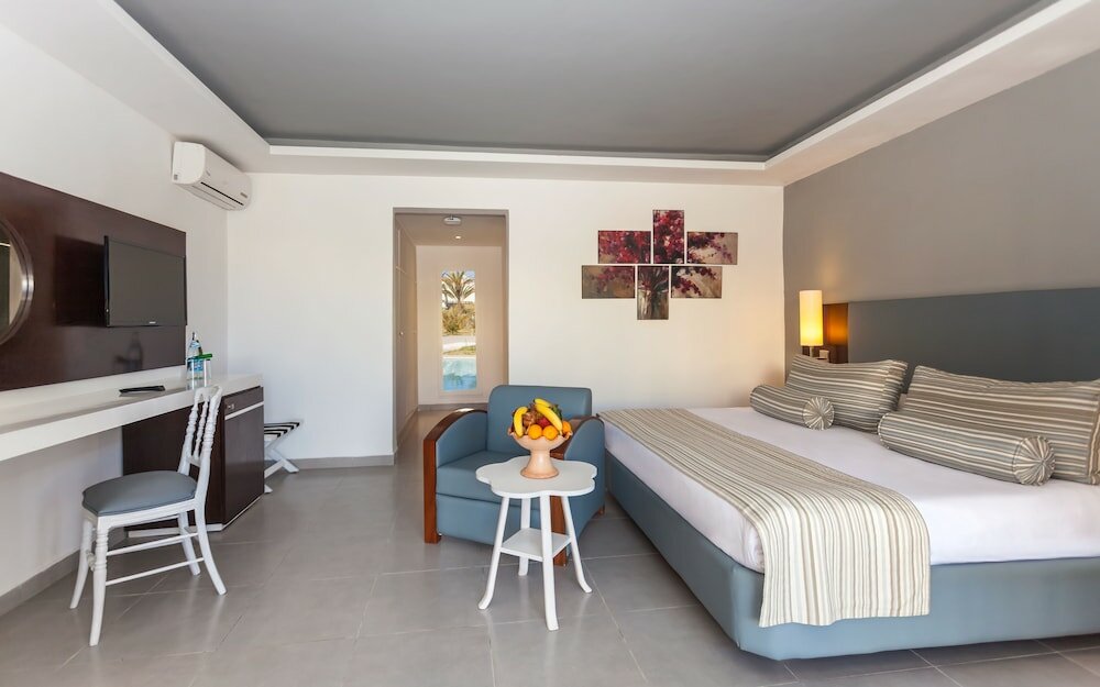 Фото Cesar Thalasso