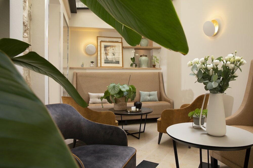 Фото Hotel Des Champs Elysees