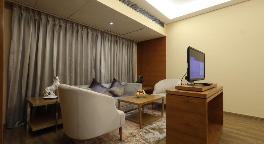 Фото Rang Lords Inn Bharuch