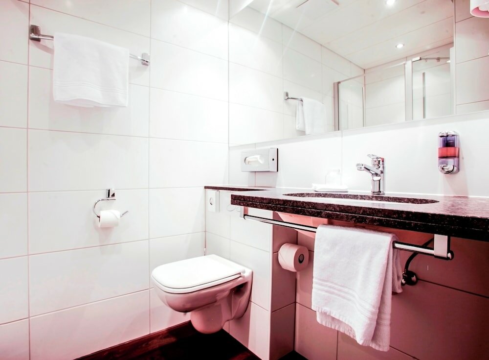 Фото 151514212812