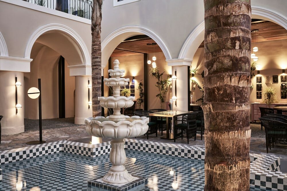 Фото Katikies Garden Santorini - The Leading Hotels Of The World