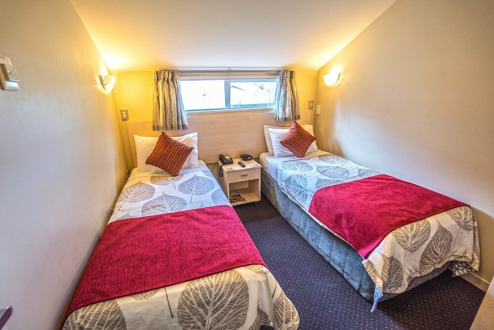 Фото 162 Kings of Riccarton Motel