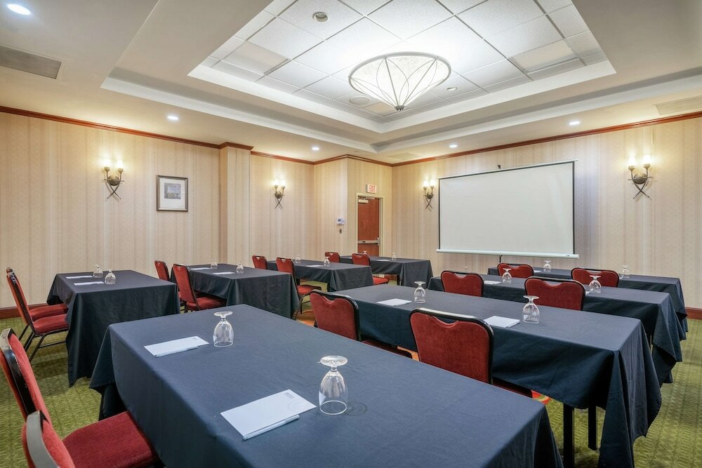 Фото Hilton Garden Inn Morgantown