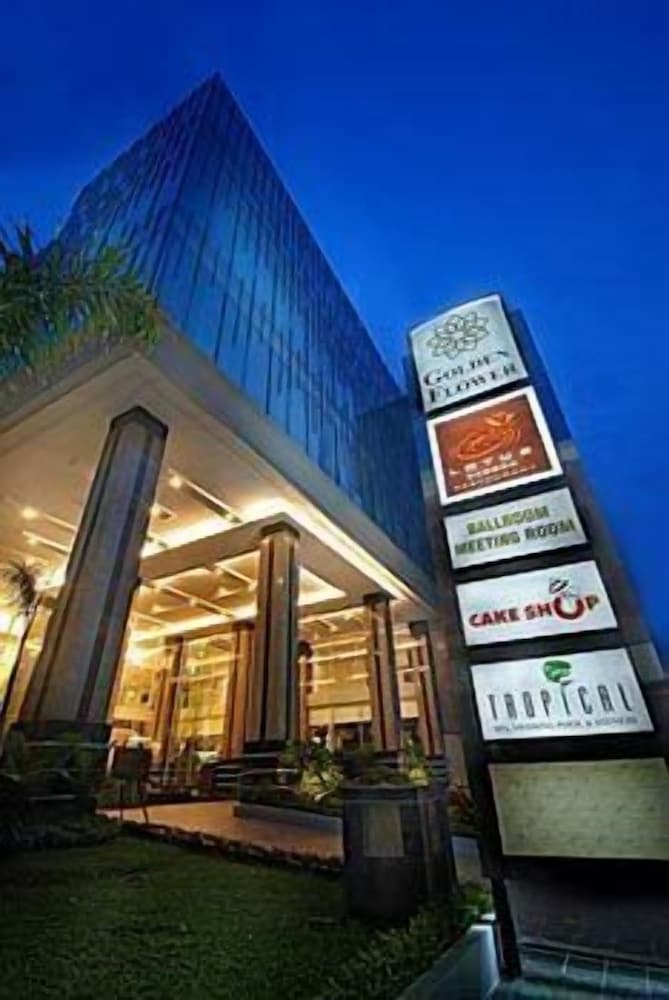 Фото Golden Flower Hotel Bandung