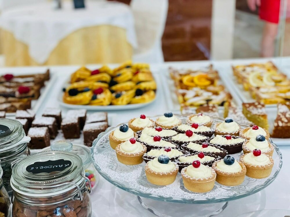 Фото Hotel Cannes Riccione