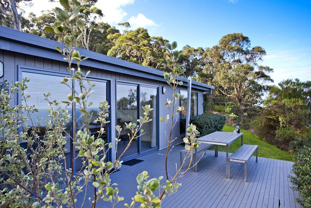 Фото Beacon Point Ocean View Villas