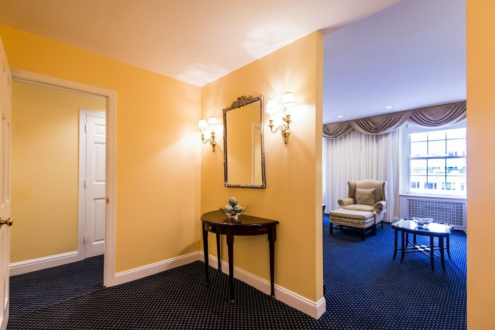 Фото 3 West Club