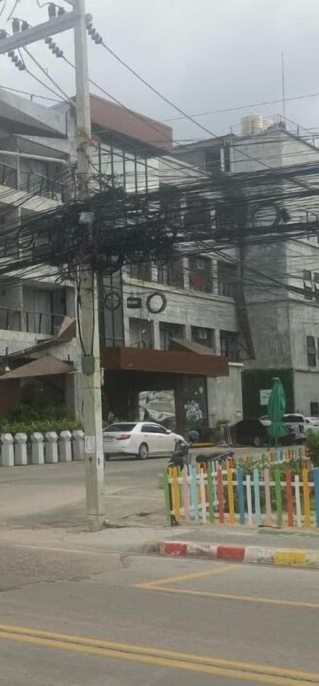 Фото Abani Jomtien Inn