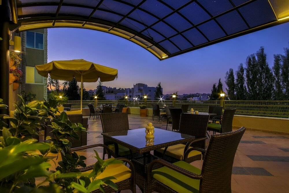 Hotel Century Park Hotel, Amman, photo