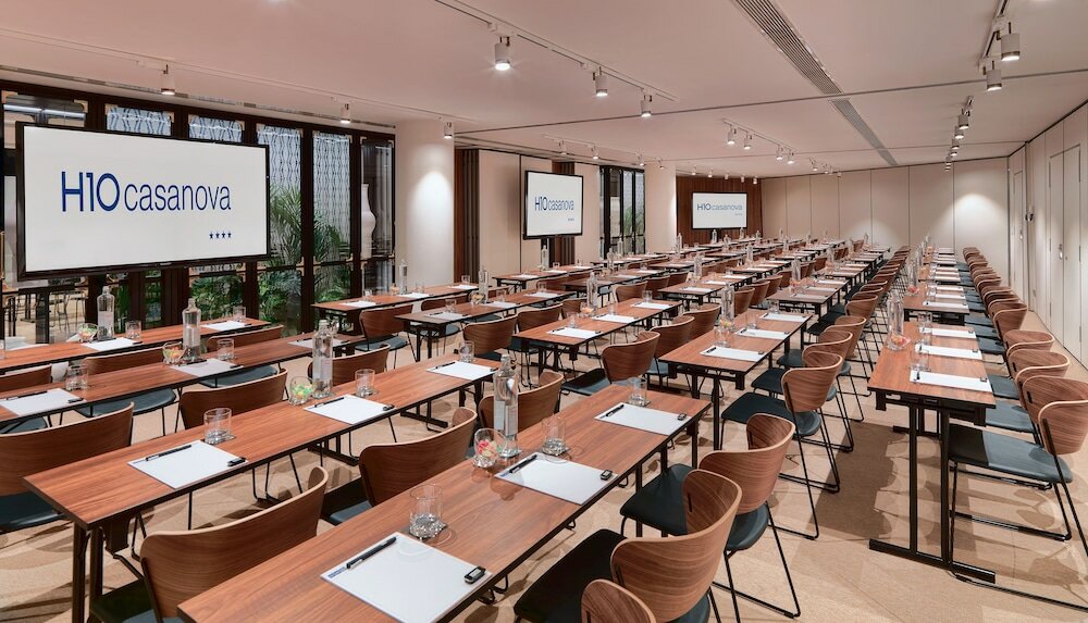 Фото H10 Casanova