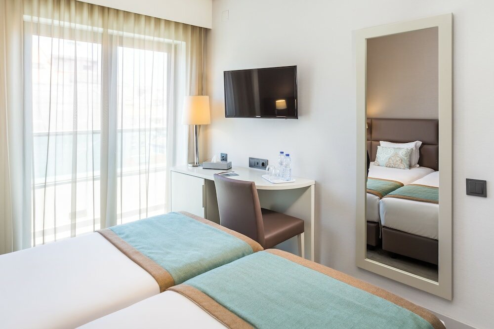 Фото Empire Lisbon Hotel