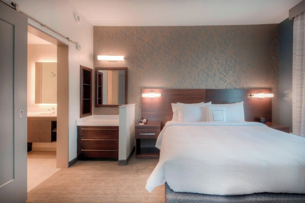 Фото Residence Inn by Marriott Raleigh Downtown