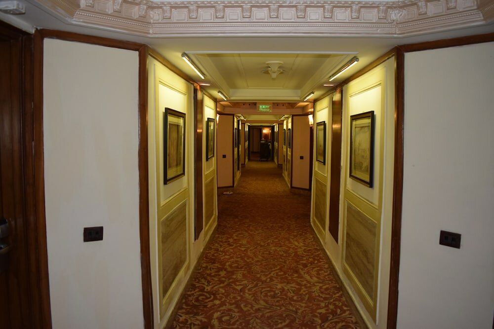 Фото Hotel Samrat Inn