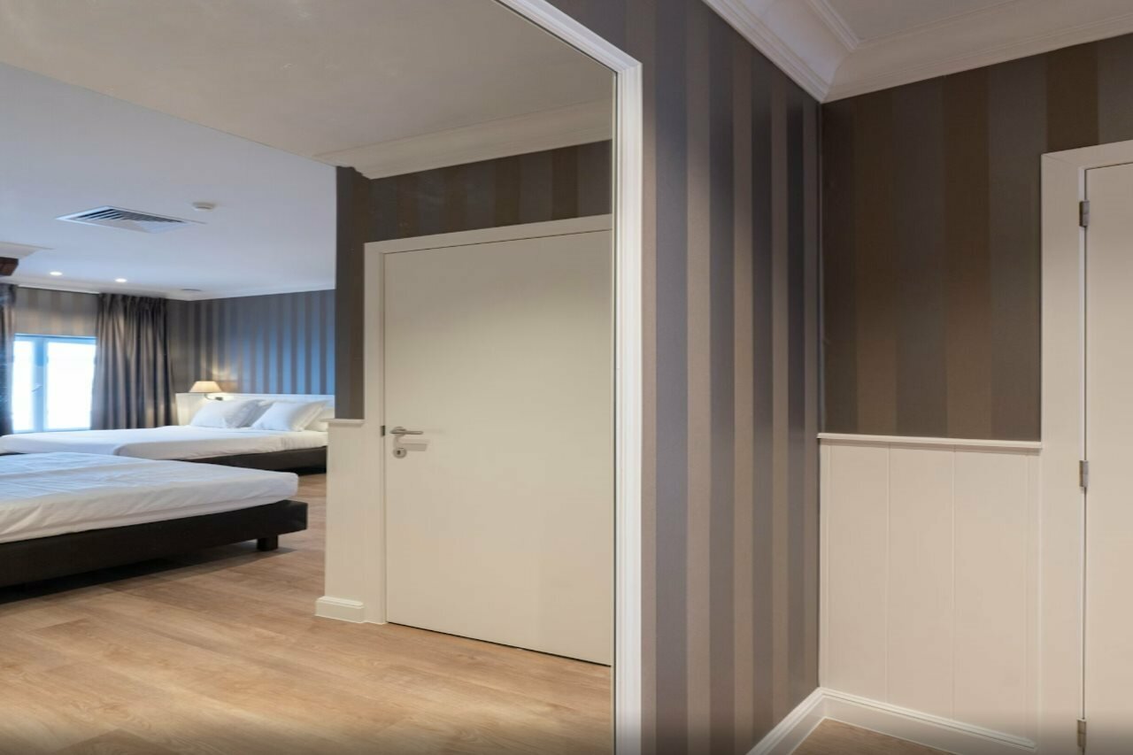 Фото Hotel du Theatre