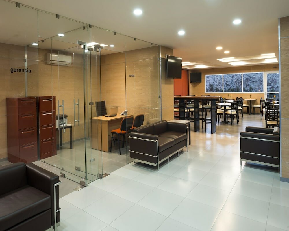 Фото Hotel Misión Express Querétaro