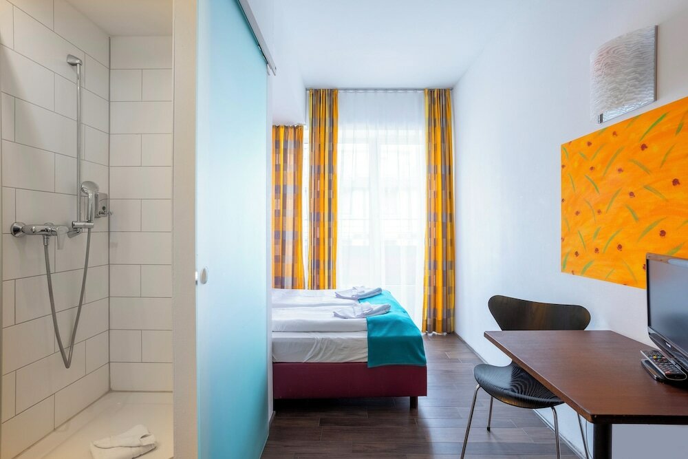 Фото Jaeger's Munich - Hostel