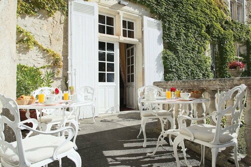 Внешний вид отеля Hôtel & SPA Château de La Côte - Brantôme в Бирасе, фото 2