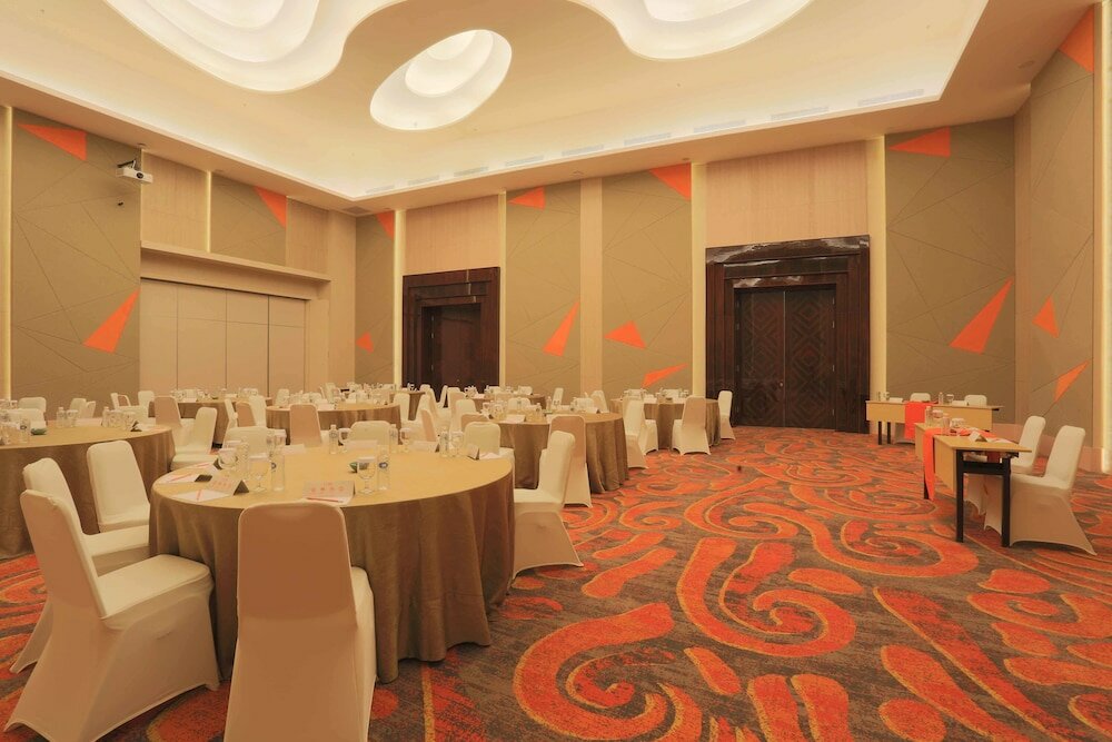 Фото Harris Hotel & Conventions Ciumbuleuit - Bandung