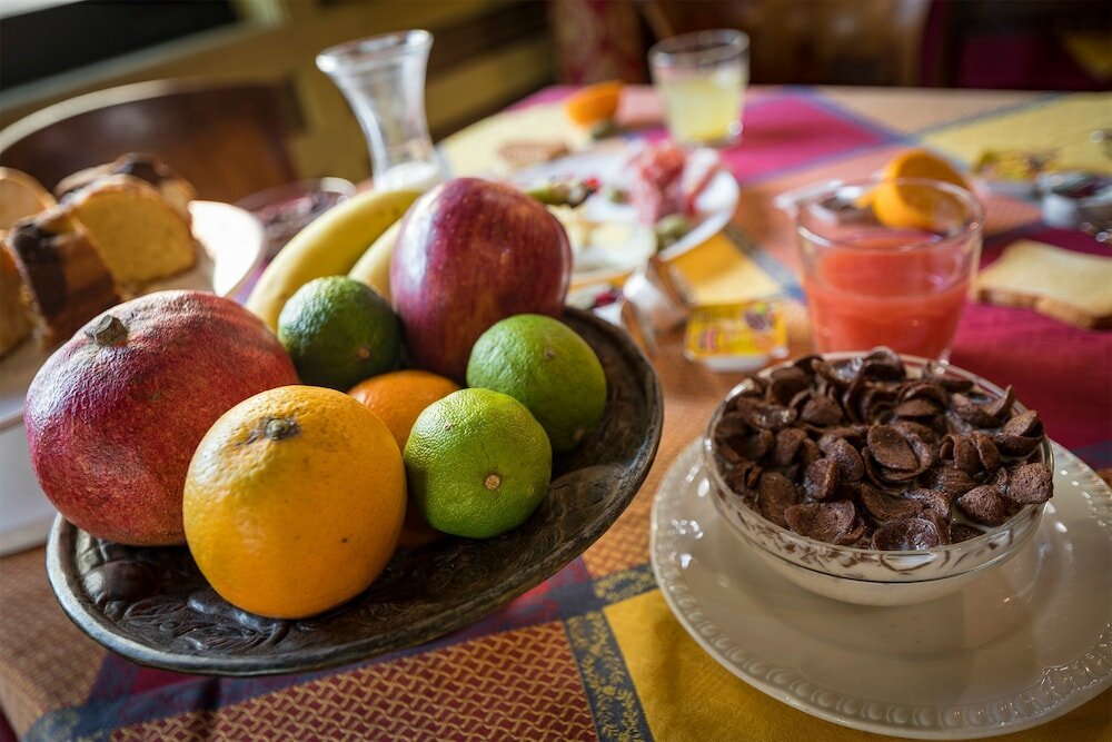 Фото Colony Hotel