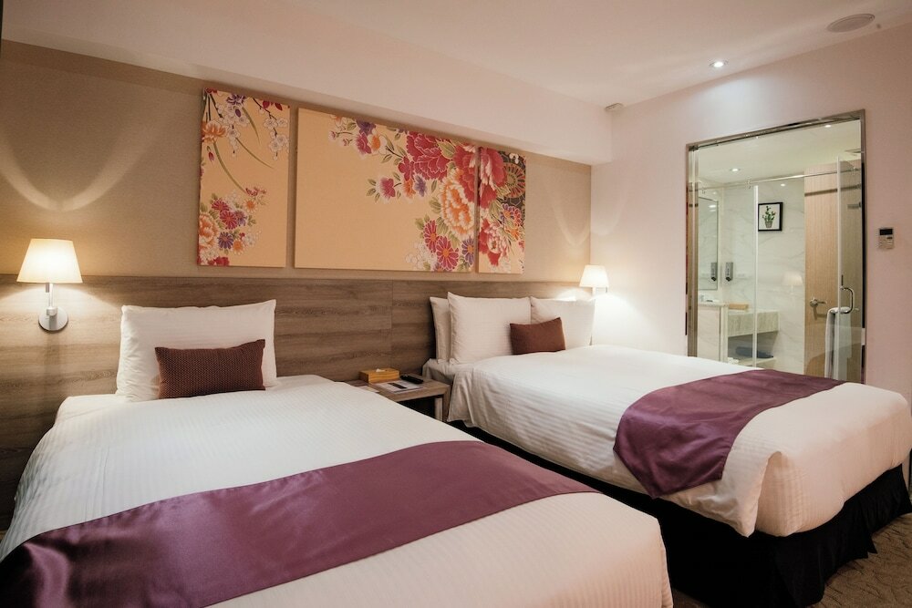 Фото Aeris International Hotel