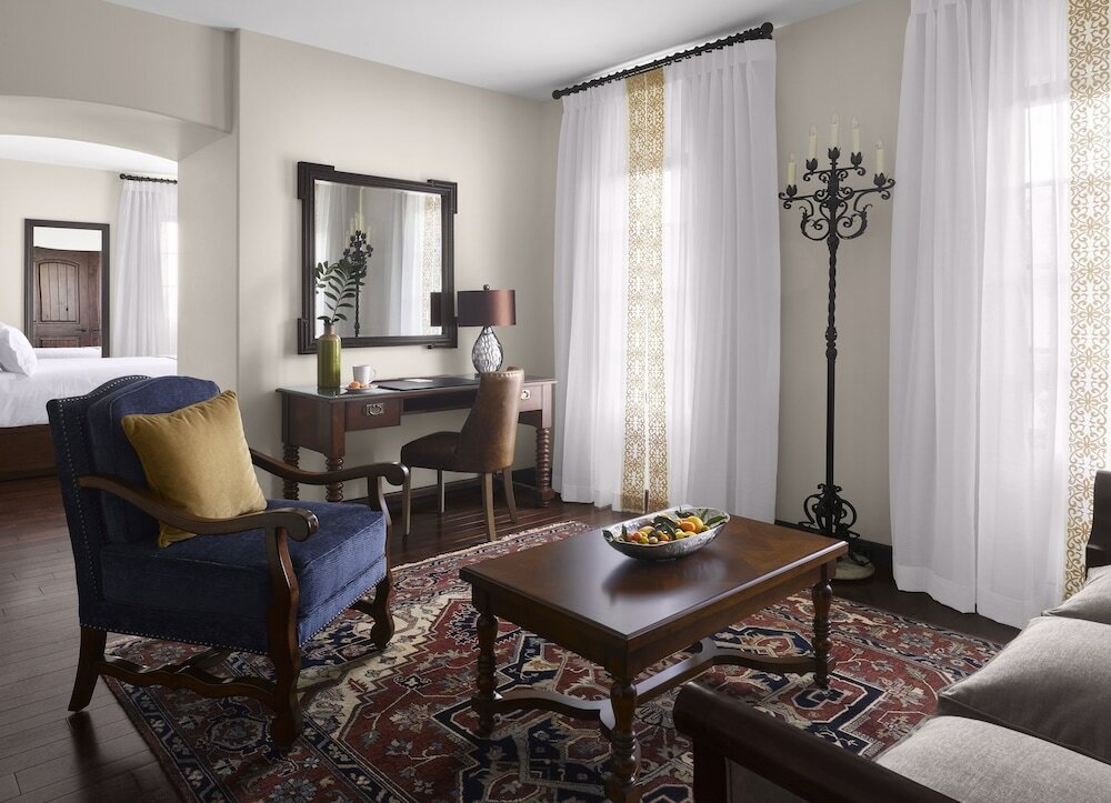 Фото Plaza La Reina