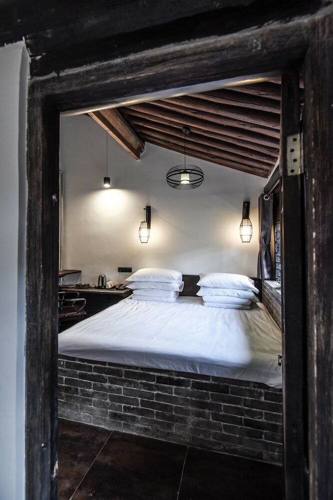 Фото ELseWhere-LeiFu Hotel