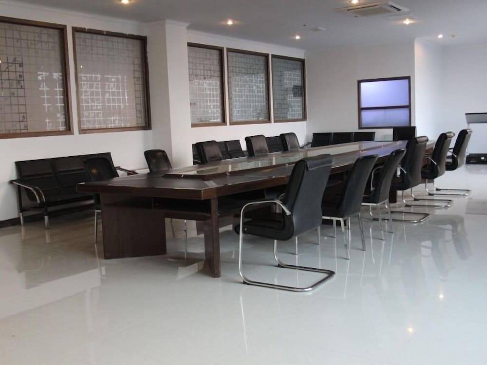 Фото GreenTree Inn HuangShan Xiuning County Qiyun Moutain Hotel