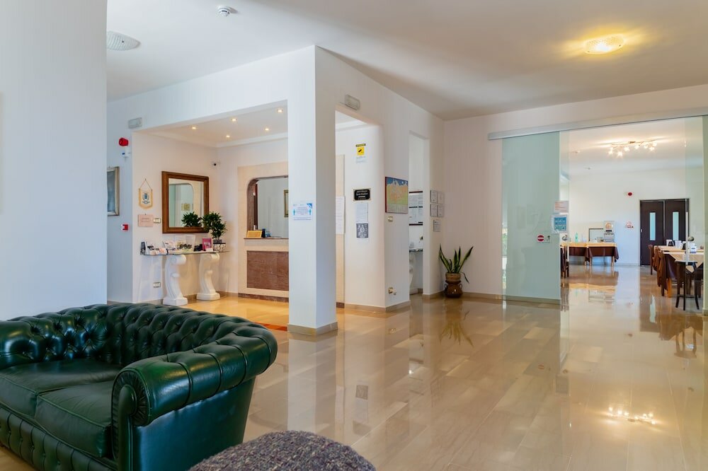 Фото Hotel Riviera