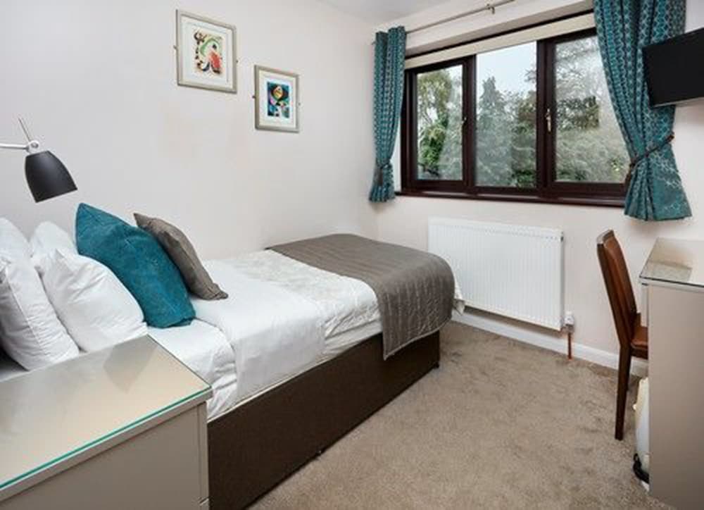 Фото Conifers Guest House