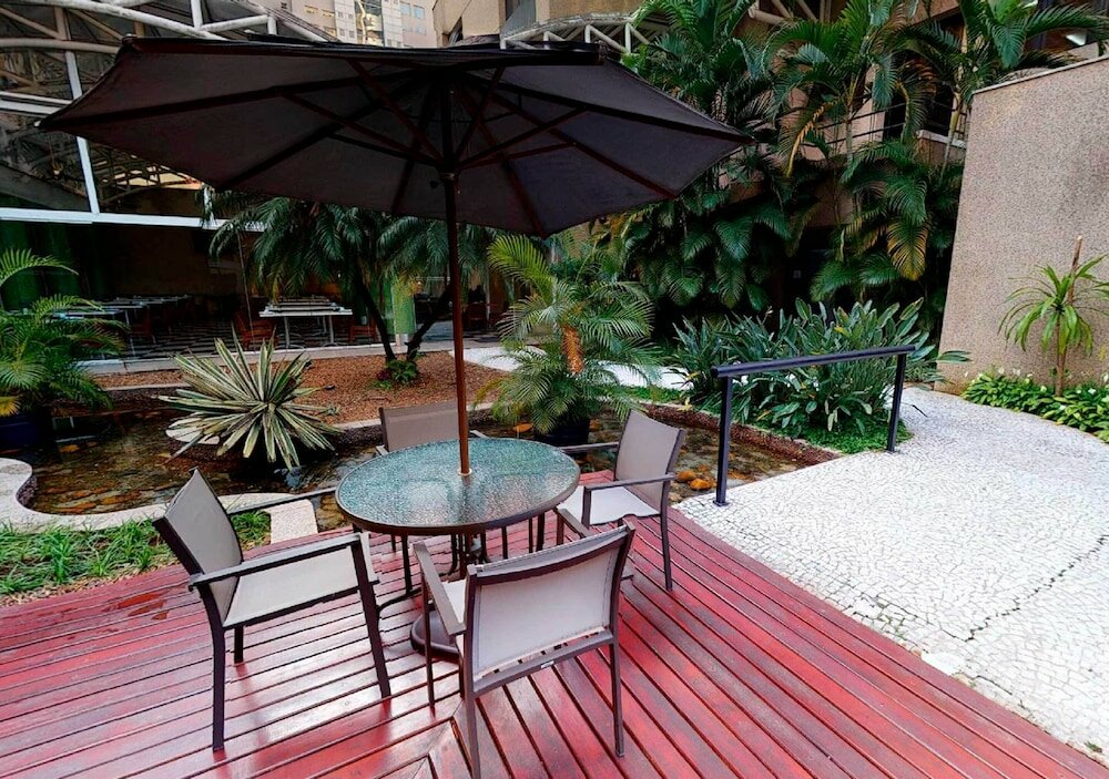 Фото Estanplaza International