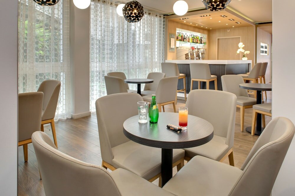 Фото Hôtel Beau Site