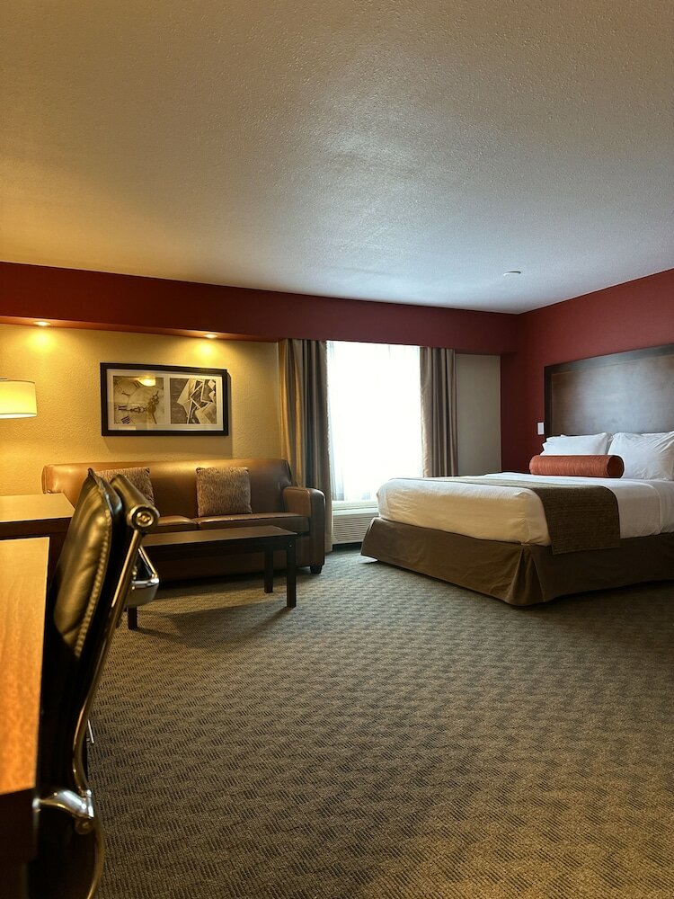 Фото The Kanata by BCMInns Invermere