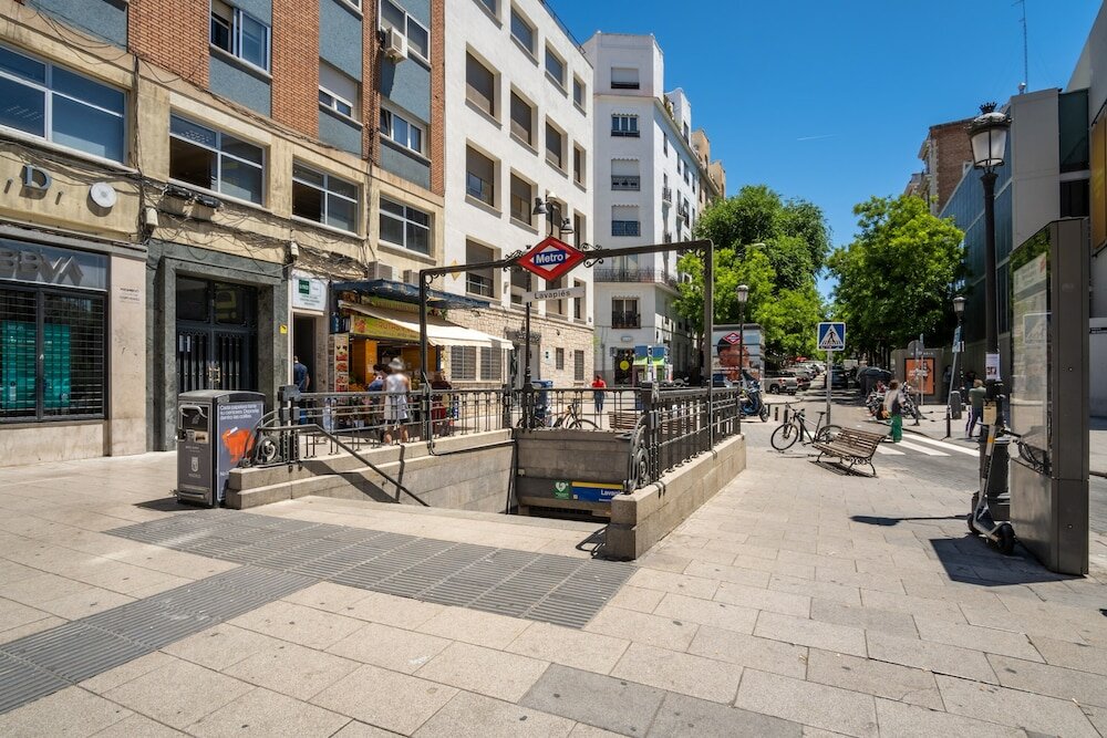 Фото Limehome Madrid Calle Ave María