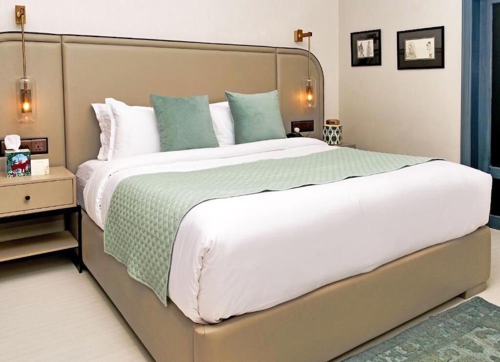 Фото Ambiance Boutique Art Hotel Karachi