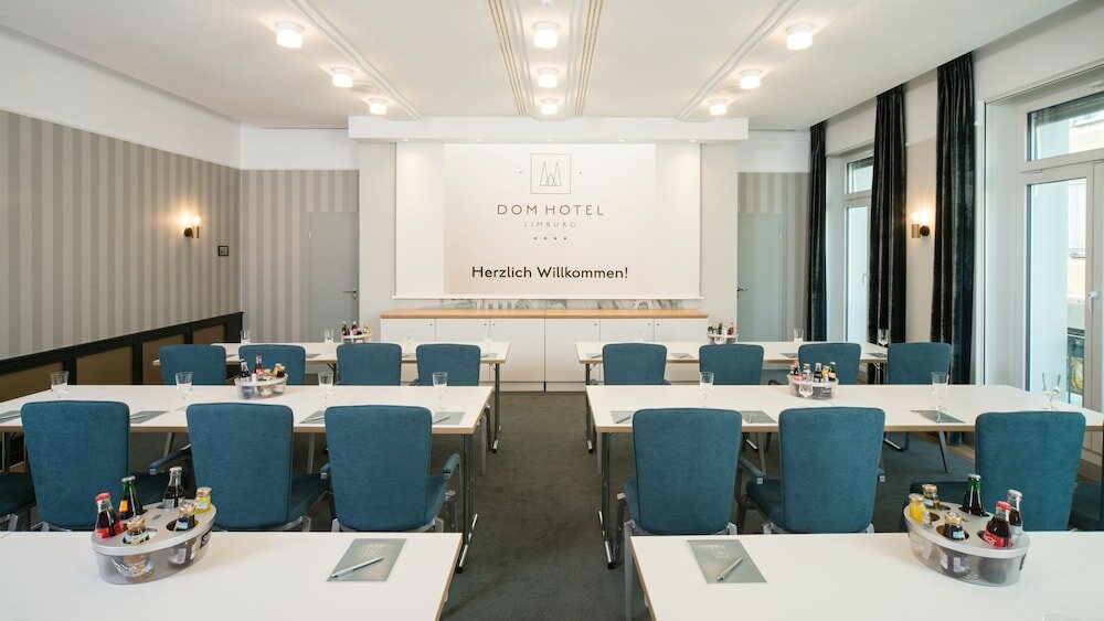 Фото Dom Hotel Limburg